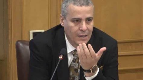 خفض الفائدة خطوة مدروسة تدعم استقرار السوق وتحفّز الاستثمار