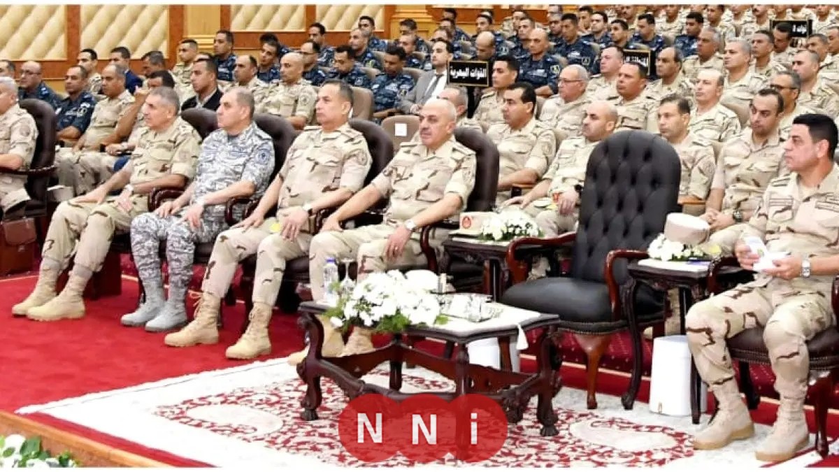 لقاء وزير الدفاع بعدد من مقاتلي المنطقة الشمالية العسكرية