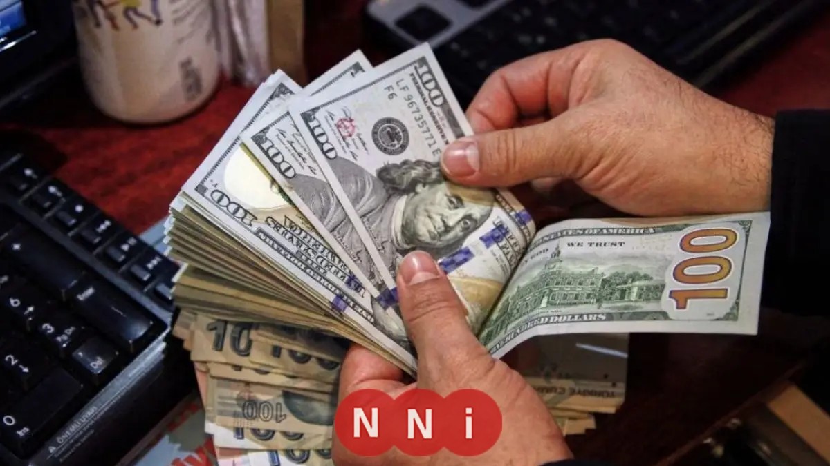 سعر الدولار مقابل الجنيه في منتصف التداولات.. تحركات جديدة