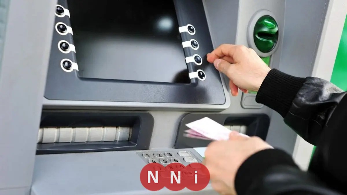 رسوم السحب والإيداع من ماكينات الصراف الآلي «ATM» في البنوك المختلفة