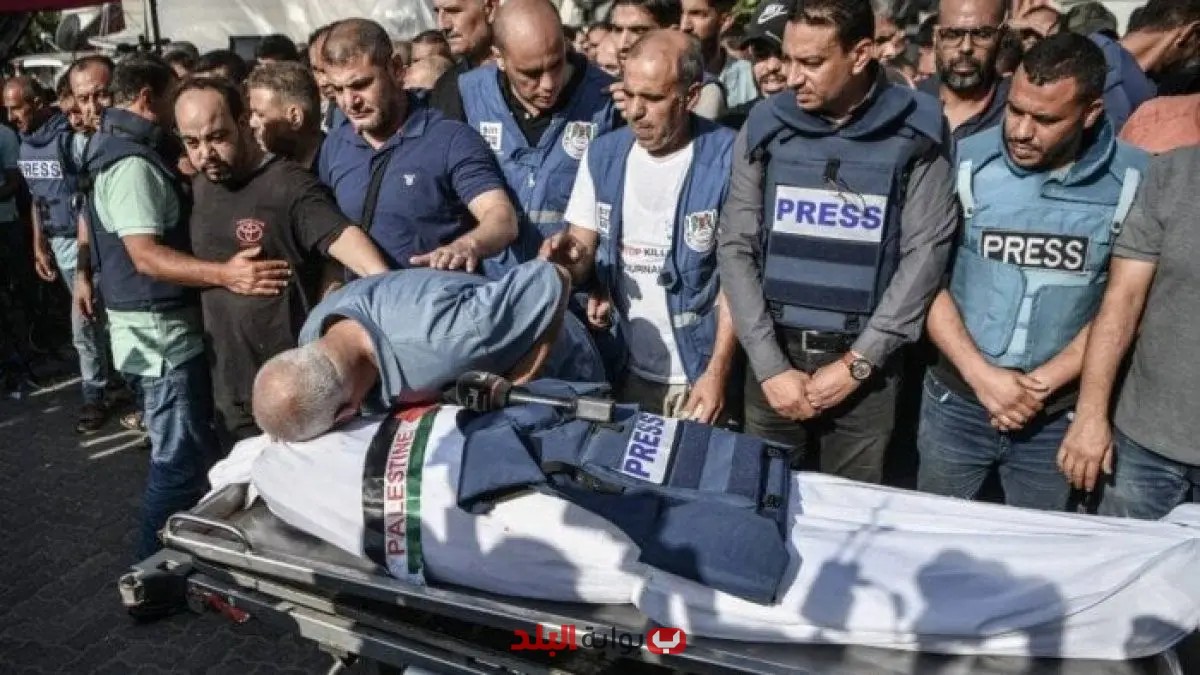 استشهاد 4 صحفيين في قصف الاحتلال لمجمع ناصر الطبي واستمرار استهداف الطواقم الإعلامية