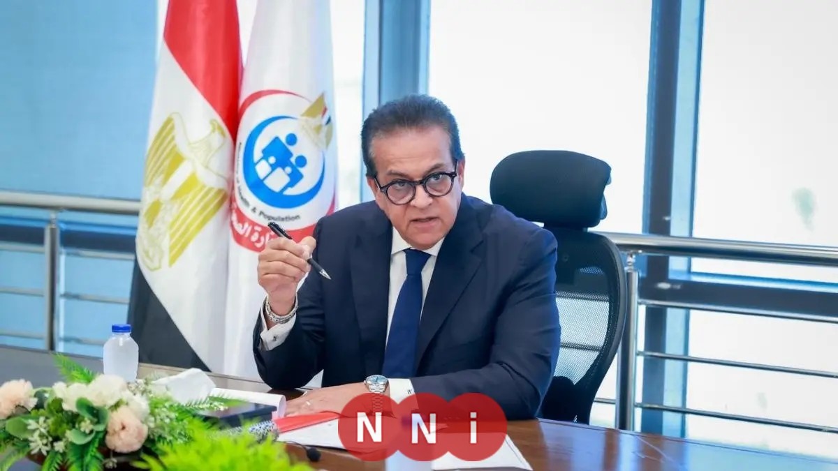 نائب رئيس مجلس الوزراء ووزير الصحة يبحث مستجدات تكليف أعضاء المهن الصحية