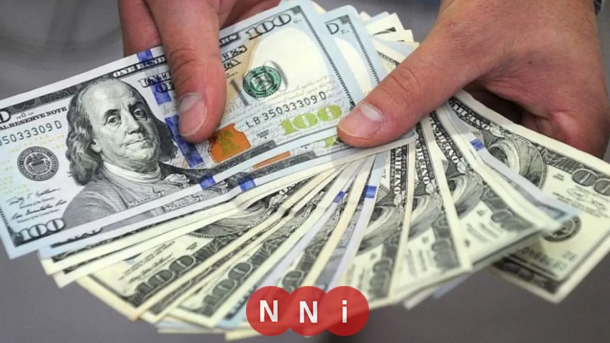 تراجع سعر الدولار أمام الجنيه قبل قرار المركزي.. هل تعرف كم وصل؟