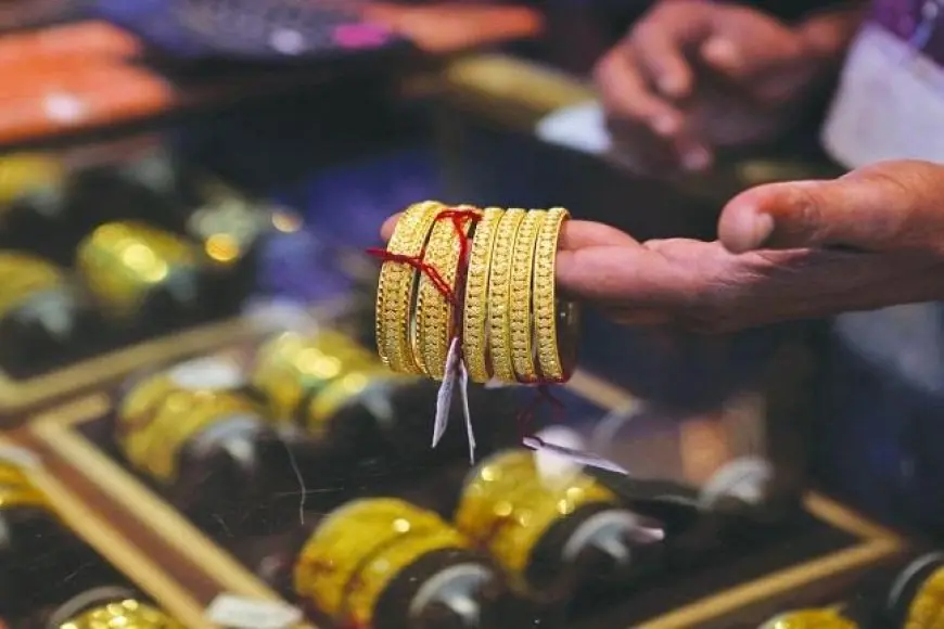 تراجع سعر الذهب اليوم ببداية تعاملات الأحد