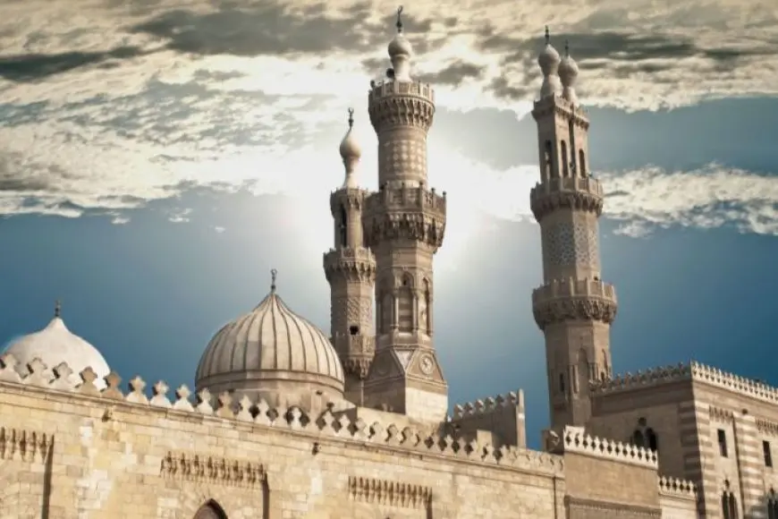 أحمد موسى يوضح سبب مهاجمة الإعلام العبري للأزهر الشريف