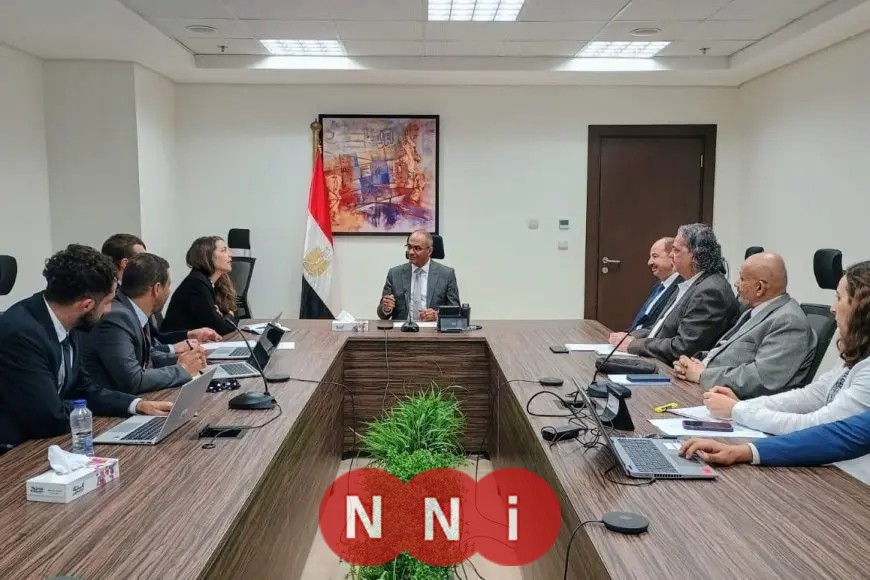 نائب وزير الإسكان يلتقي ببعثة الوكالة الفرنسية للتنمية لمناقشة مجالات التعاون