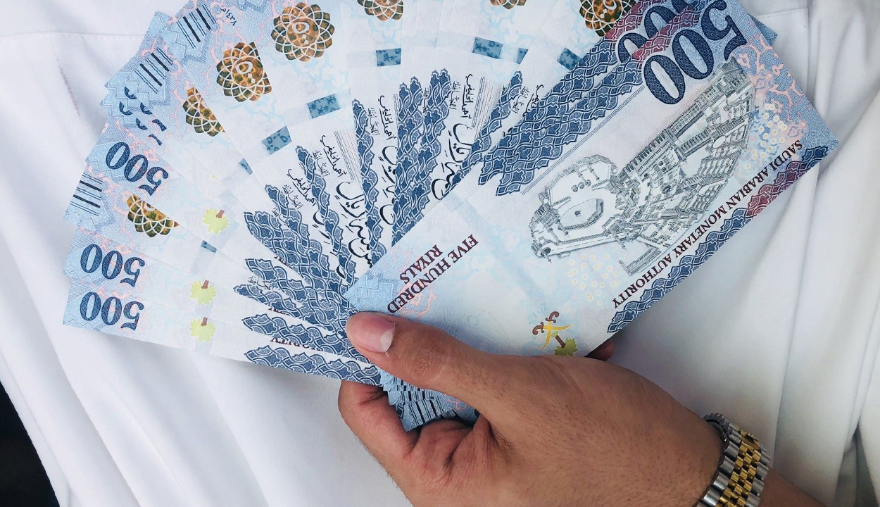 استلم فوري 72 ألف ريال للسعوديين وبأقل راتب وأول قسط للتمويل بعد 30 يوم