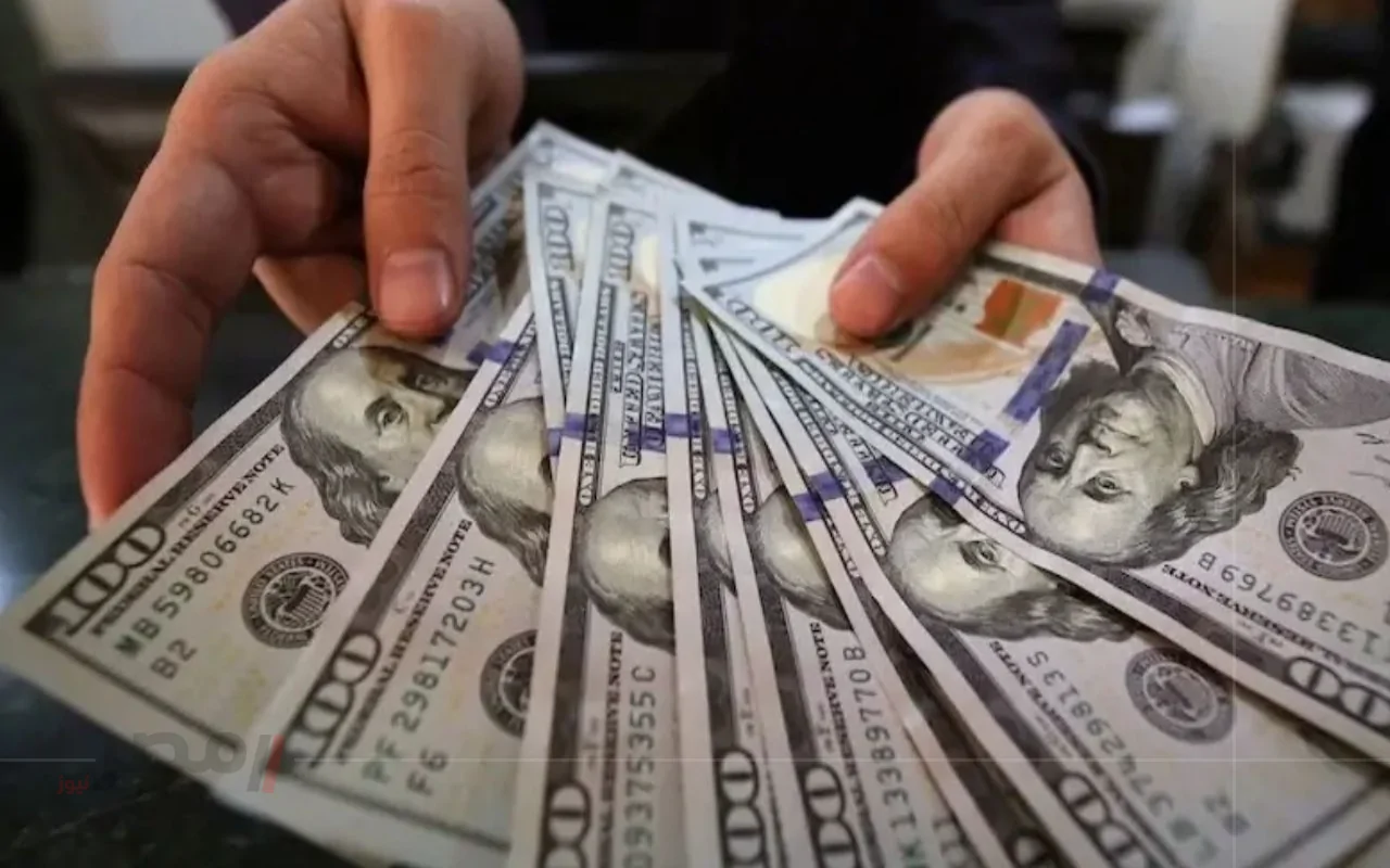 “تراجع الأخضر” سعر الدولار الأمريكي مقابل الجنيه المصري الأحد 17 أغسطس 2025 في البنوك		–