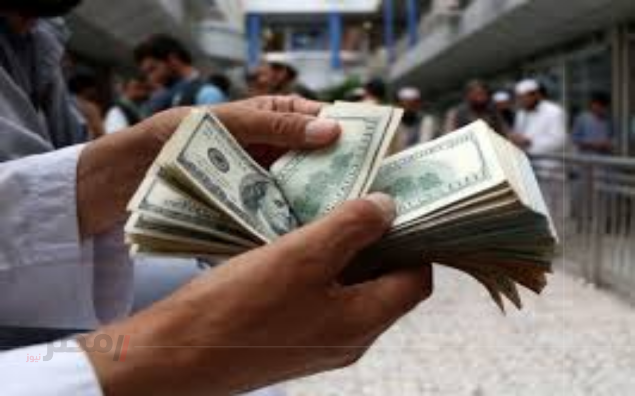 تراجع طفيف في سعر الدولار أمام الدينار العراقي اليوم في بغداد وأربيل.. تفاصيل وتحليل السوق-