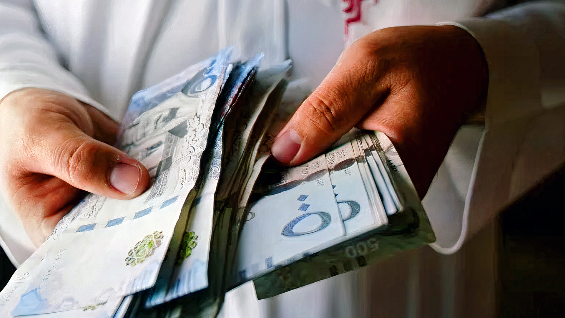 للمتقاعدين.. استلم 500 ألف ريال بدون رسوم ولا تحويل المعاش بأقساط ميسرة على 5 سنوات
