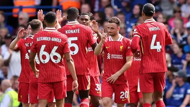 بالقوة الضاربة.. تشكيل منافس ليفربول في الدوري الإنجليزي