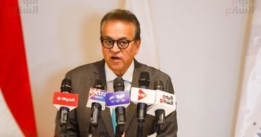 وزير الصحة يتابع مستجدات منظومة إصدار قرارات نفقة الدولة وإنهاء قوائم الانتظار