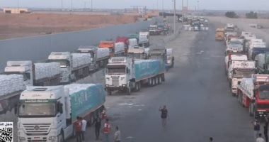 استئناف دخول المساعدات الإنسانية إلى الفلسطينيين بقطاع غزة