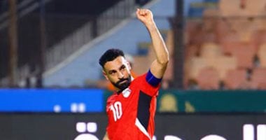محمد صلاح يسعى للاقتراب من عرش حسام حسن فى مباراة بوركينا فاسو الليلة
