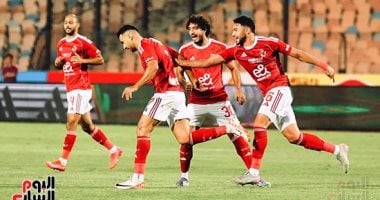 عطل فى تقنية الفار أثناء مواجهة الأهلى وسيراميكا.. فيديو