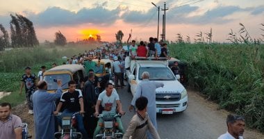 زفة لشاب من ذوى الهمم بعد براءته من تهمة اغتصاب فتاة فى الشرقية.. صور