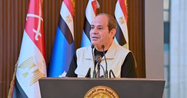 الرئيس السيسى لطلاب الأكاديمية العسكرية: لا مجال للتدخين أو أى من العادات الضارة.. فيديو