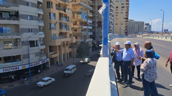 تشغيل تجريبي لكوبري محمد نجيب ضمن أعمال توسعة كورنيش الإسكندرية