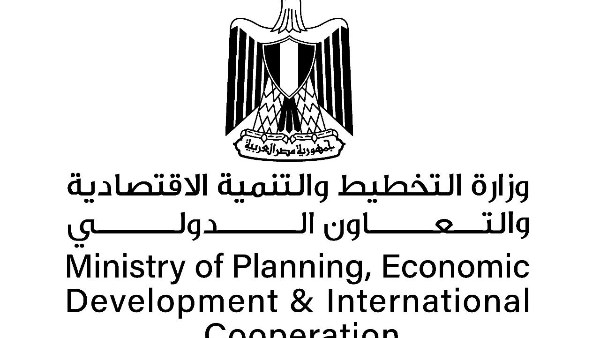 توجيه 300 مليار جنيه استثمارات لتمكين المرأة في قطاعات التنمية