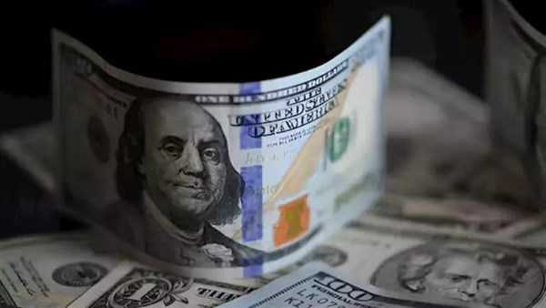 تراجع سعر الدولار مقابل الجنيه بالبنوك اليوم الأثنين