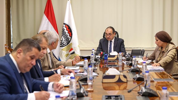 تحسين جودة المشروعات وتسريع التنفيذ أولوية قصوى لشركة النصر للإسكان
