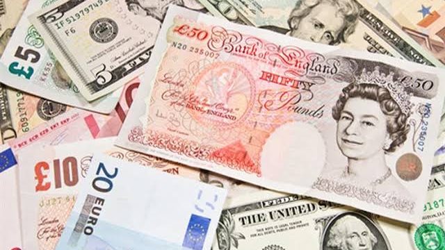 وفقا لآخر تحديث.. أسعار العملات الأجنبية في البنك الأهلي اليوم