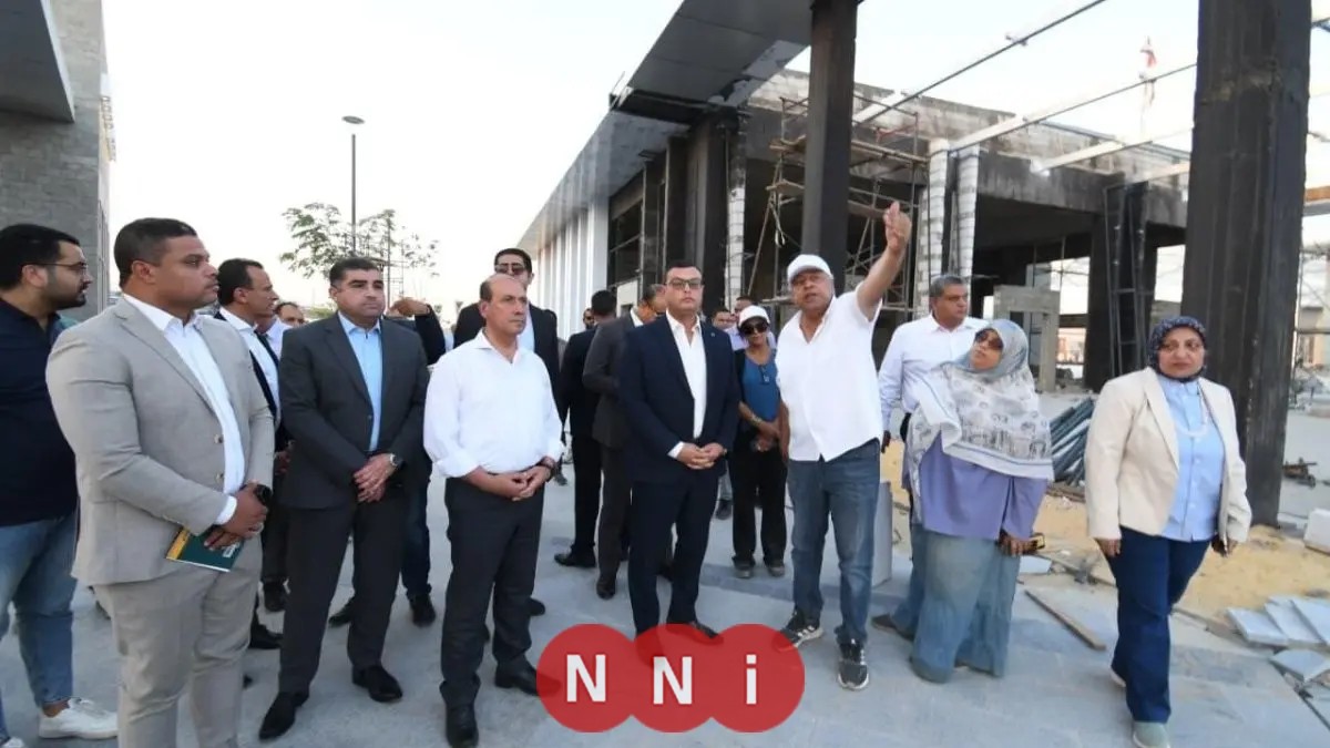 وزير الإسكان يقوم بزيارة مفاجئة لمشروع حدائق “تلال الفسطاط” في القاهرة