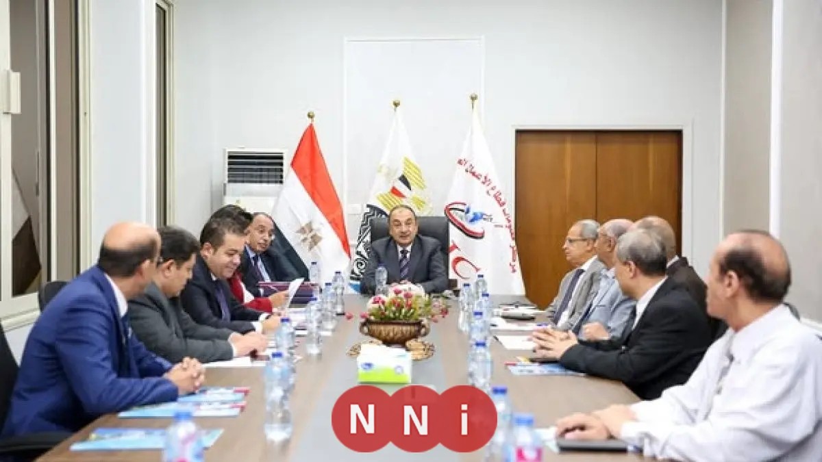 وزير قطاع الأعمال: مركز المعلومات ينبغي أن يتحول إلى بيت خبرة يدعم الشركات