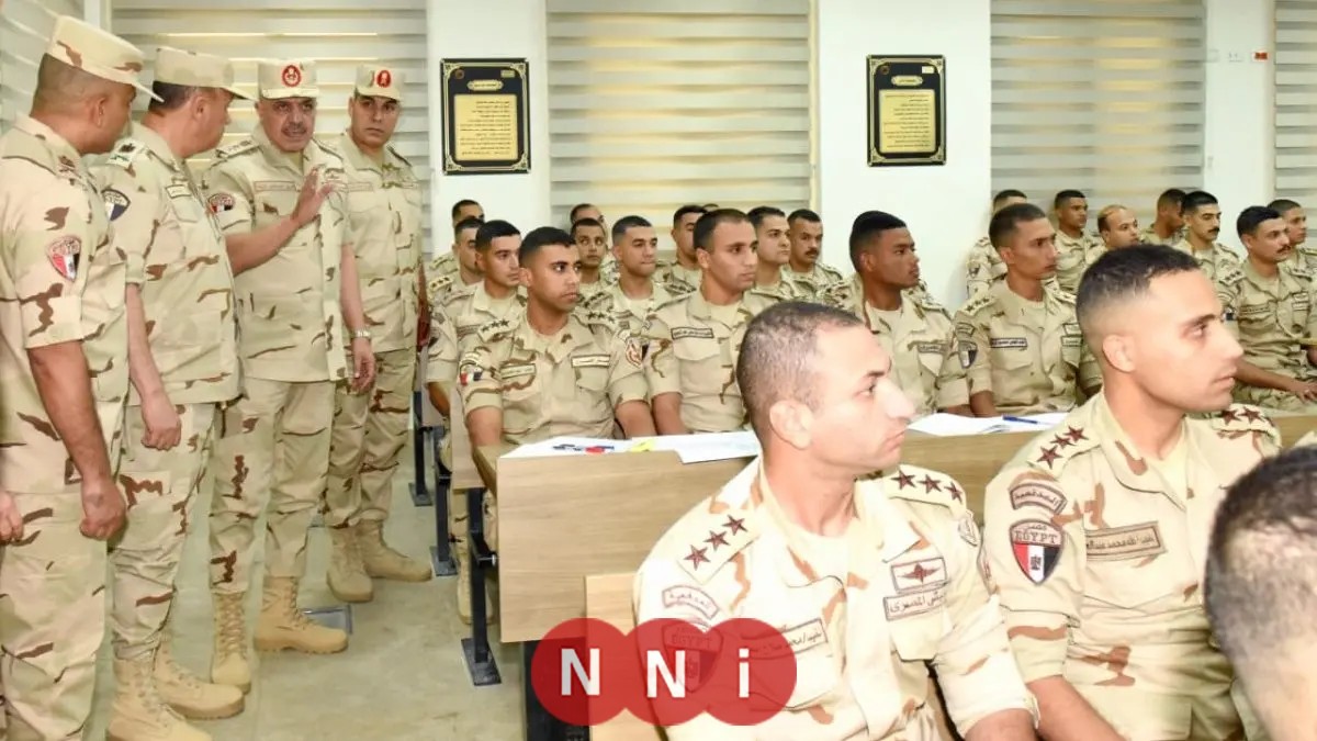 رئيس الأركان يزور المعاهد العسكرية التخصصية لتفقد المنظومة التعليمية لضباط القوات المسلحة