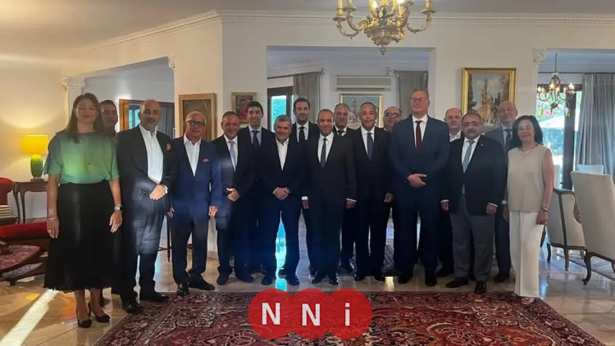 جلسة حوار لوزير الخارجية مع كبار رجال الأعمال وقادة غرفة التجارة في قبرص