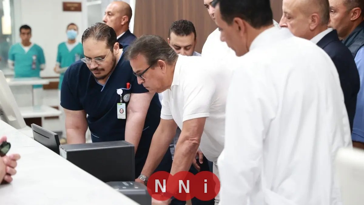وزير الصحة ومحافظ الأقصر يقومان بجولة تفقدية في عدد من المنشآت الطبية بالمحافظة