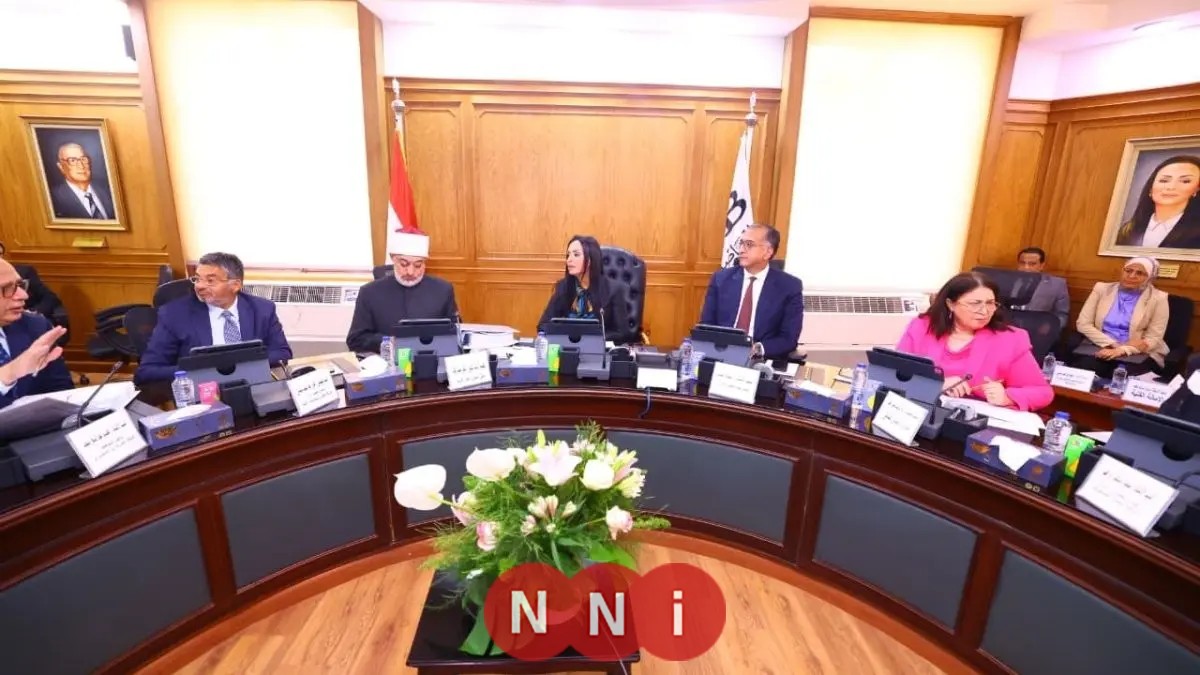 وزيرة التضامن تقود اجتماع بنك ناصر الاجتماعي عقب تشكيله الجديد لتطوير الخدمات الاجتماعية