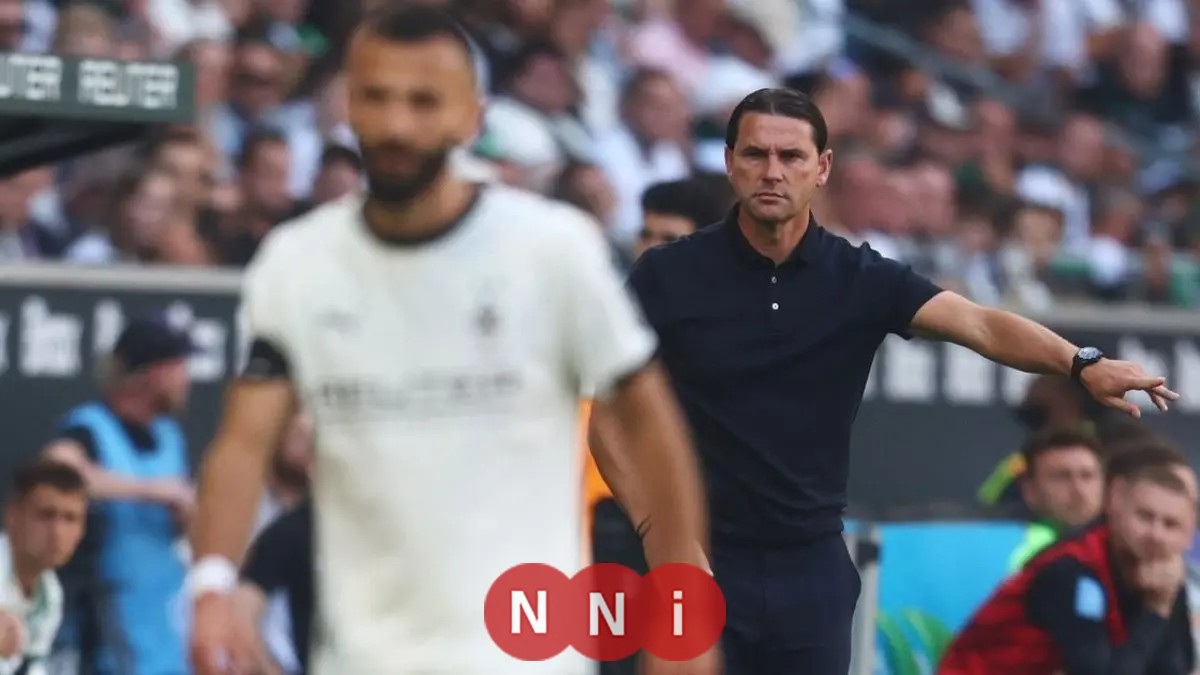 مونشنغلادباخ يقيل مدربه بعد 3 جولات مثيرة في الدوري الألماني