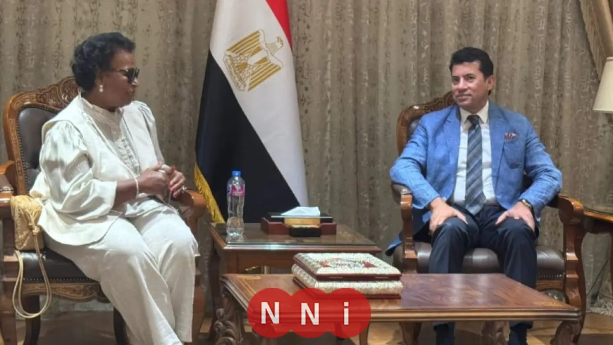 وزير الشباب يعزز التعاون مع شقيقة أمير الكويت لتطوير الرياضة النسائية في المنطقة