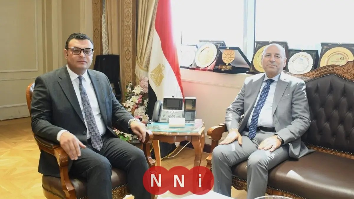 الشربيني وصابر يستعرضان تقدم مشروعات تطوير مثلث ماسبيرو وسور مجرى العيون