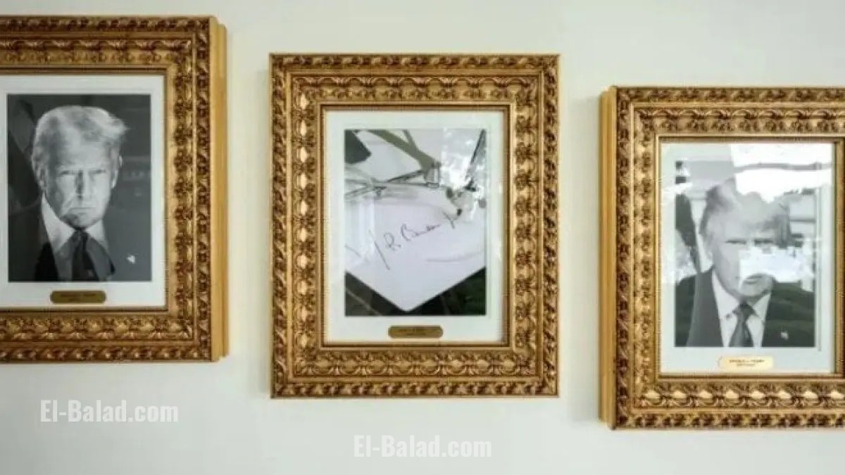 ترامب يستبدل صورة بايدن بتوقيعه الفريد في ممشى المشاهير الرئاسي بالقلم الآلي