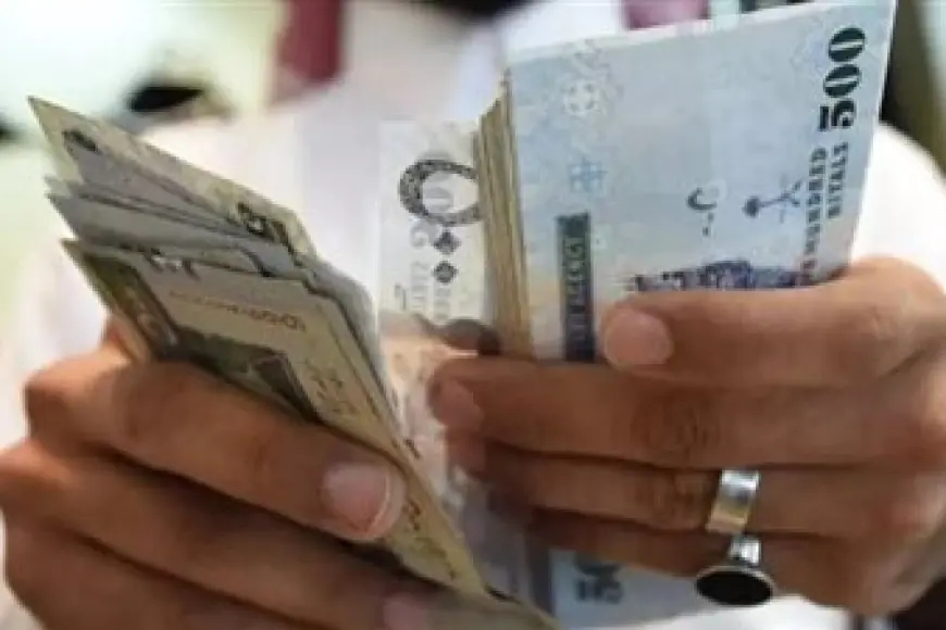 الاخضر بكام؟.. سعر الريال السعودي اليوم في السوق السوداء والبنوك مقابل الجنيه المصري الاثنين 6 يناير 2025