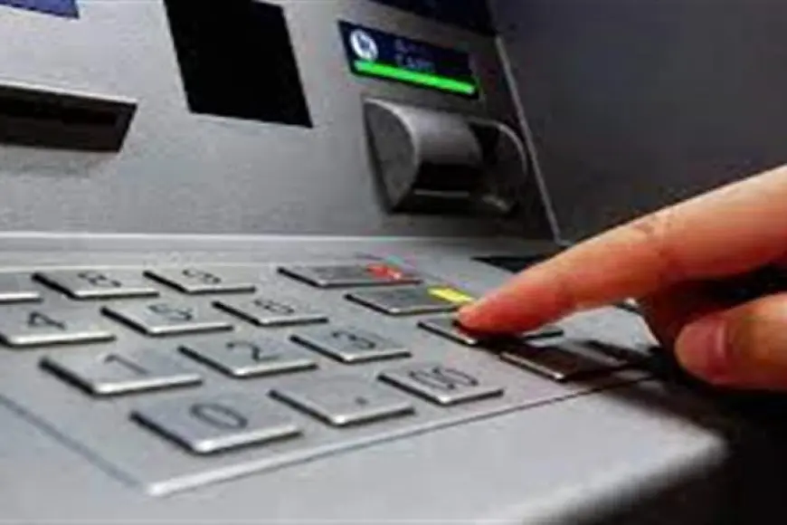 حد السحب والإيداع من ماكينات ATM خلال إجازة البنوك