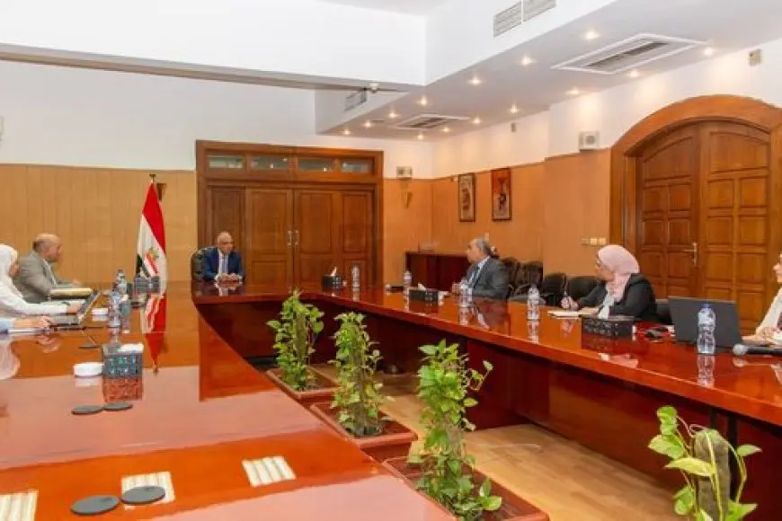 وزير الري يتابع إجراءات تحديث الخطة القومية للموارد المائية حتى عام 2050