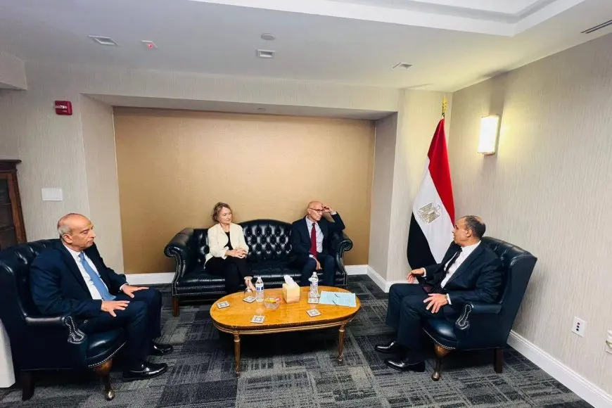 وزير الخارجية يلتقي المفوض السامي لحقوق الإنسان