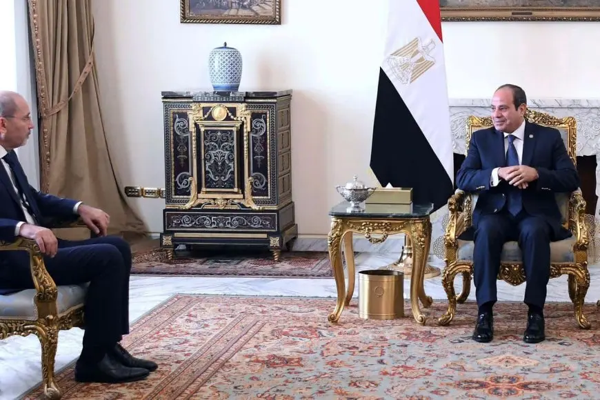 الرئيس السيسي يبحث مع وزير الخارجية الأردني جهود تهدئة الأوضاع في المنطقة