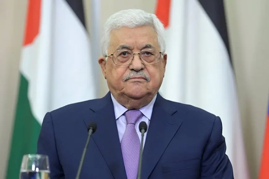 الرئيس الفلسطيني يصل القاهرة لحضور المنتدى الحضري العالمي