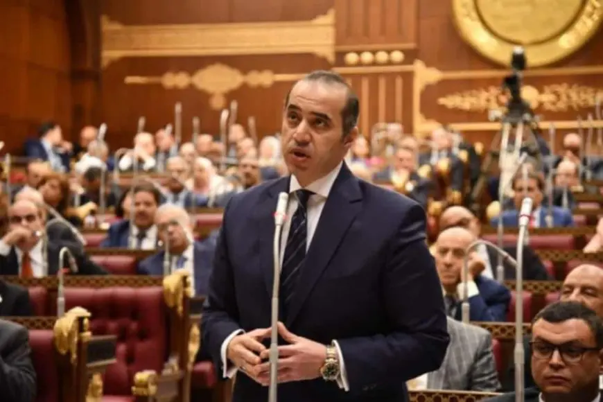 ما مزايا وضمانات مشروع قانون المسئولية الطبية؟ المستشار محمود فوزي يجيب أمام مجلس الشيوخ