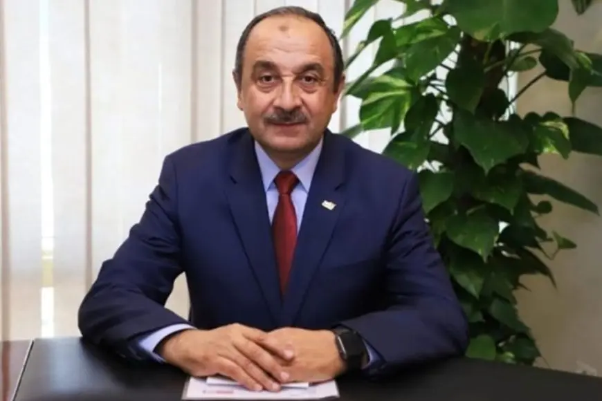 وزير قطاع الأعمال يراقب تقدم مشروعات شركات القابضة للتشييد في إطار مبادرة حياة كريمة