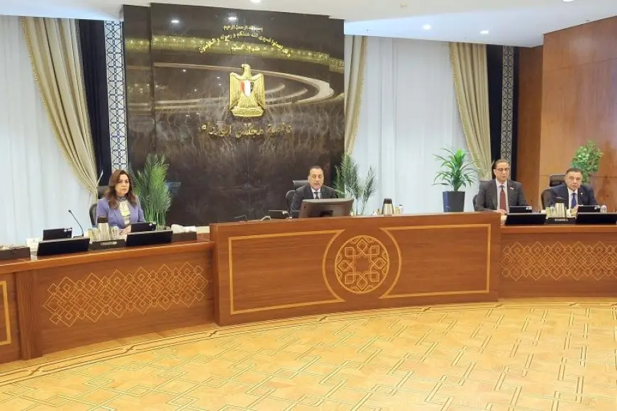 مدبولي يُكلف بتحقيق التنسيق التام بين المحافظين ومديري الأمن في قضايا مخالفات البناء وإزالة التعديات