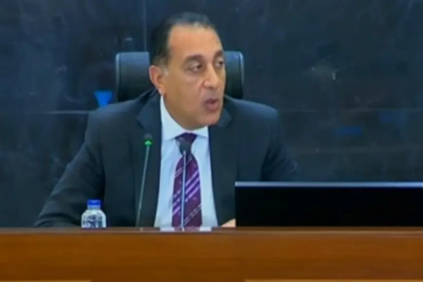 مدبولي يعبر عن شكره لكافة أفراد “الجيش الأبيض” من الأطباء وفرق التمريض