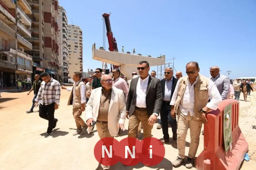 وزير الإسكان ومحافظ الإسكندرية يتفقدان مشروع تطوير كورنيش المدينة وتجديد واجهات المباني