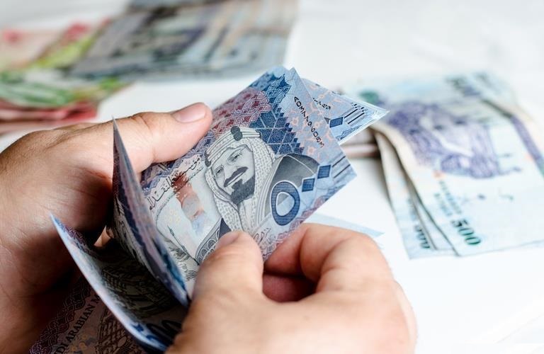 استلم 200 ألف ريال بدون فوائد و0% رسوم ميسر جداً للسعودي والمقيم