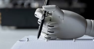 «استكشاف الذكاء الاصطناعي الطبي.. ابتكارات رائعة ومخاوف من الزلل»