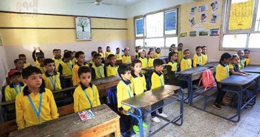 وزارة التعليم تشدد على متابعة حضور الطلاب وتنفيذ التقييمات الأسبوعية بالمدارس